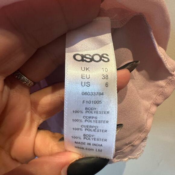 ASOS V neck spaghetti strap ruffle front with buttons NWT tank size 6 in pink - Picture 4 of 6